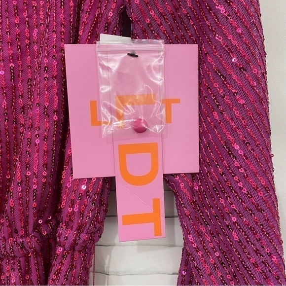 LDT Size 6 Pink Sequined Long Sleeve Short Dress Belted Pockets Cocktail A-Line - Picture 16 of 16